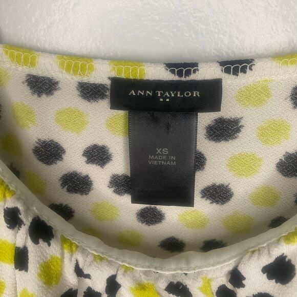 Ann Taylor Wide Strap Polka‎ Dot Tank Size X-Small - Picture 4 of 5